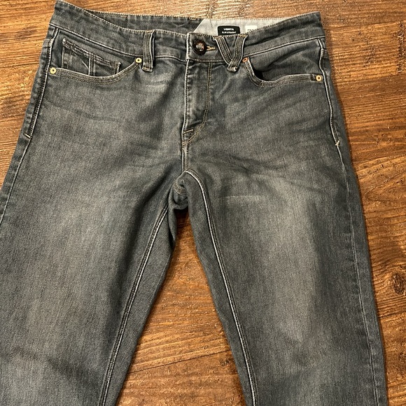 Men’s volcom Vorta jeans - Picture 4 of 9